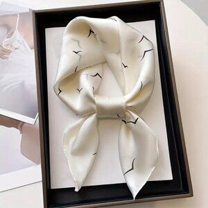 BIRDS IN FLIGHT PRINT SCARF